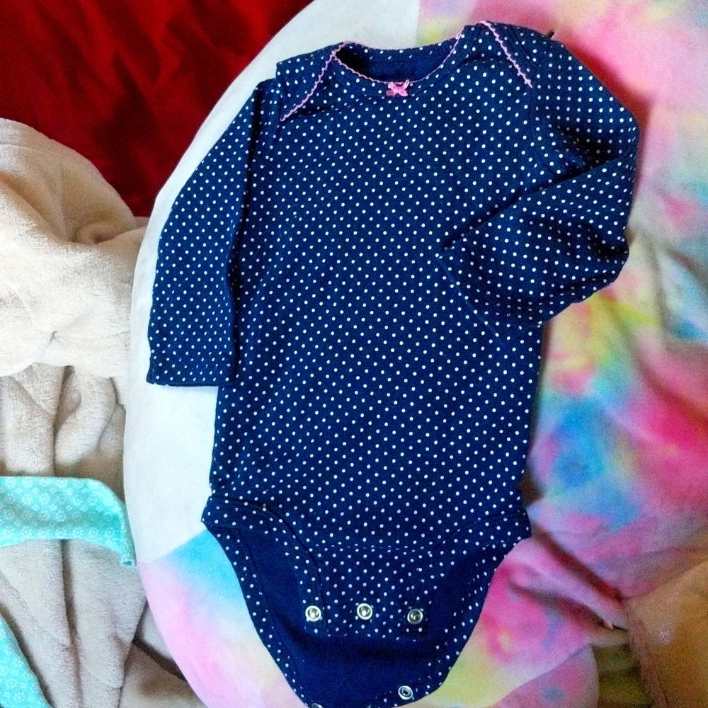 Simple joys by Carter's 3-6 Month Long Sleeve Onesie